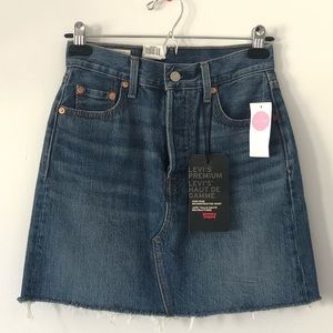 LEVIS denim mini skirt